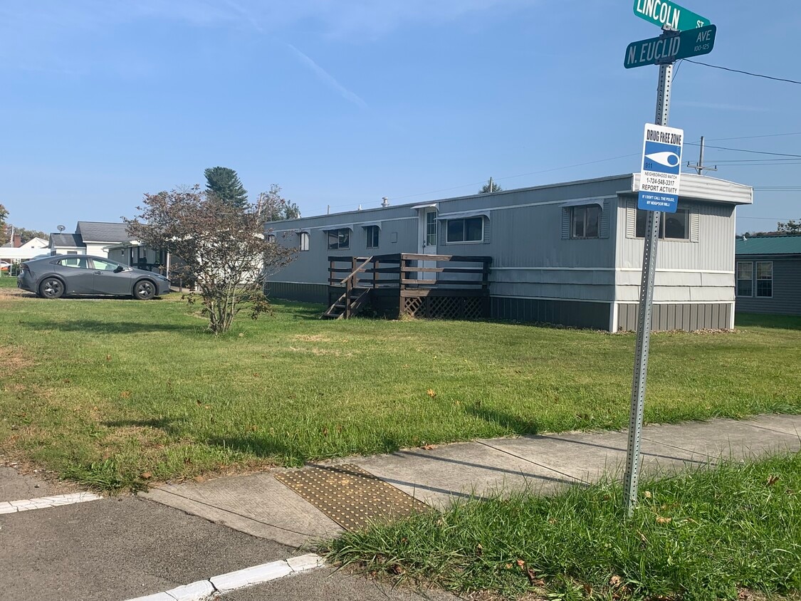 102 Euclid Ave, Parker, PA 16049 House Rental in Parker, PA