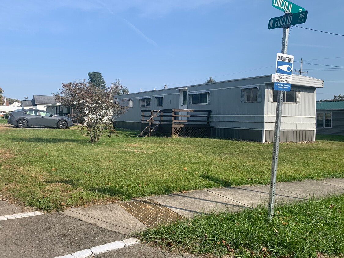 102 Euclid Ave, Parker, PA 16049 House Rental in Parker, PA