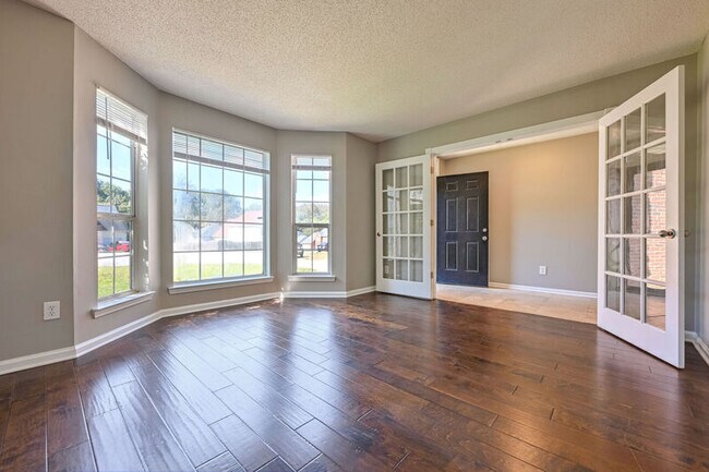 Foto del edificio - 3574 Willow Spring Ct