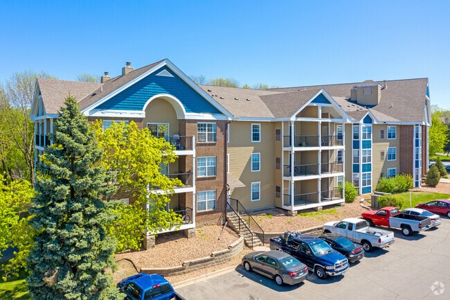 Building Photo - Meridian Pointe Apartment Homes