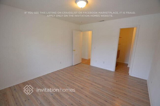 Foto del edificio - 880 Chokecherry Dr