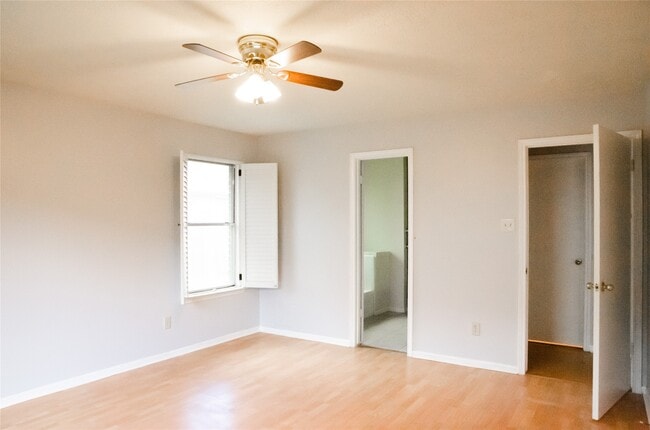 Foto del edificio - 16306 Cobble Springs Ct