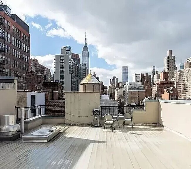 Building Photo - 330 East 35th Street