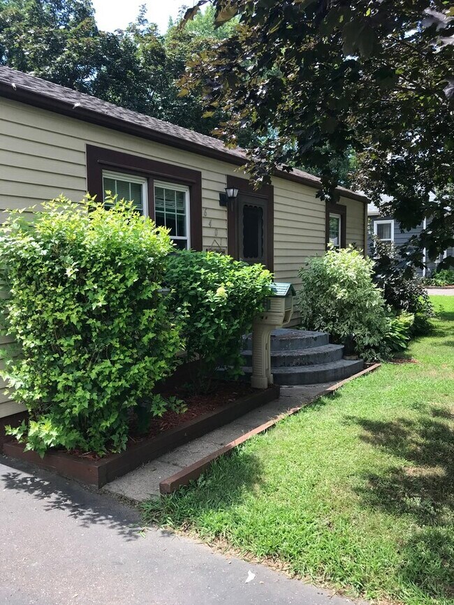 Foto del edificio - 6401 47th Ave N