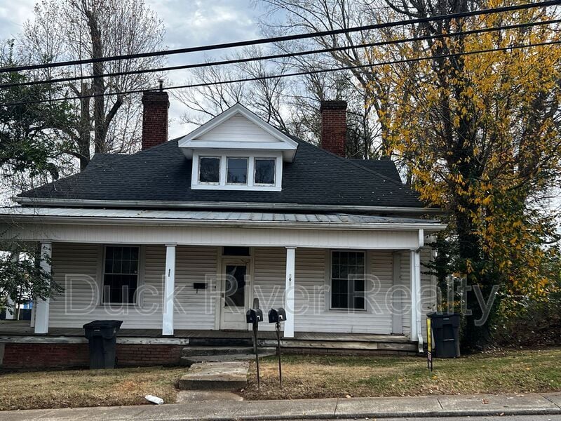 Primary Photo - 1603 Highland Ave