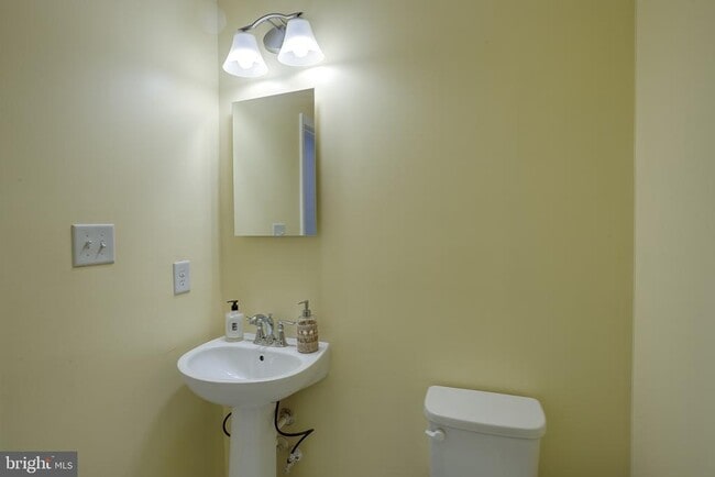 Foto del edificio - 14 Tylers Ct