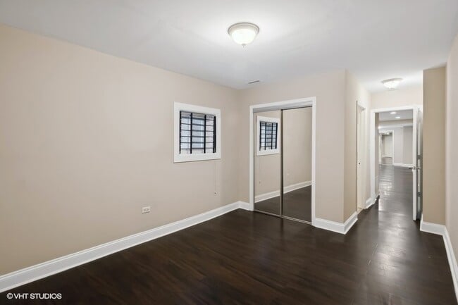 Foto del edificio - 6144 N Washtenaw Ave