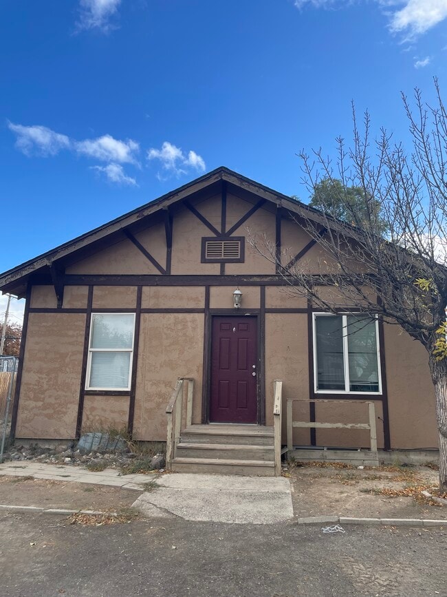 Building Photo - 276 Adams St