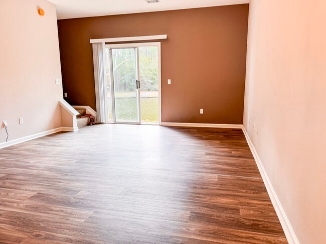 Photo - 518 Scrub Jay Dr Townhome