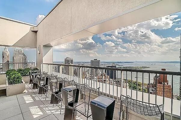 Foto del edificio - 123 Washington St