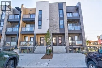 Building Photo - 261 Woodbine Ave