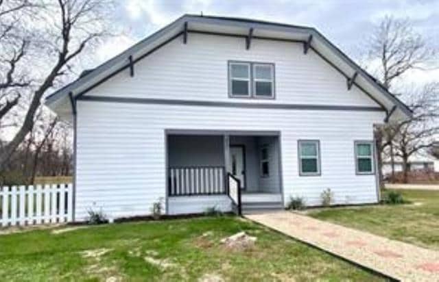 Building Photo - 3631 Bourland St