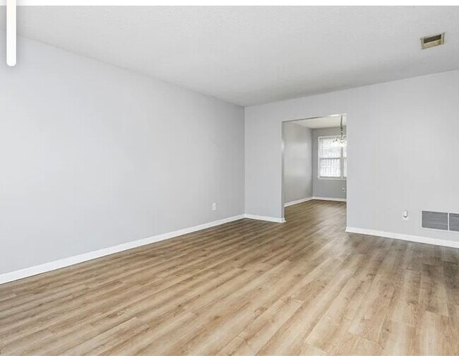 Foto del edificio - 514 Peele St