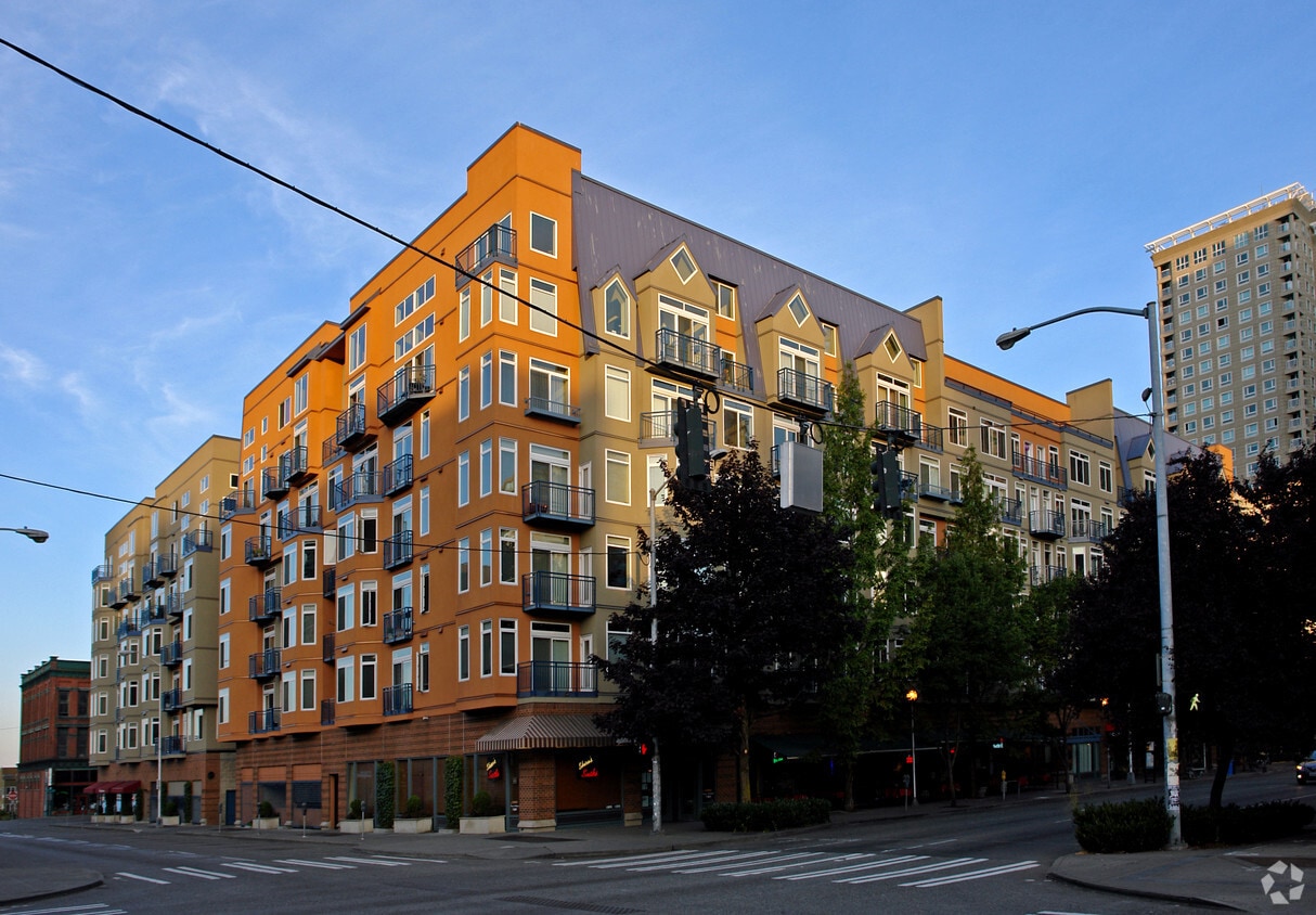 Building Photo - Belltown Court