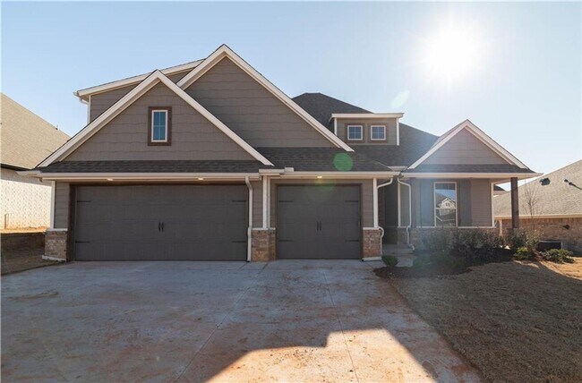 Building Photo - Very Nice 4 Bedroom 3 Bath Home with Bonus Room in Edmond Schools with Storm Shelter