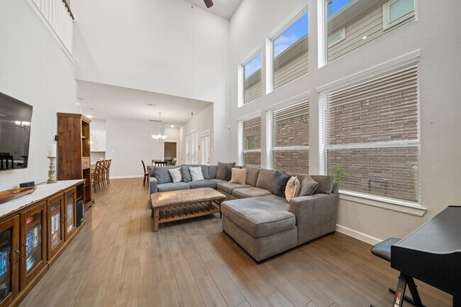 Foto del edificio - 27022 Brighton Valley Way