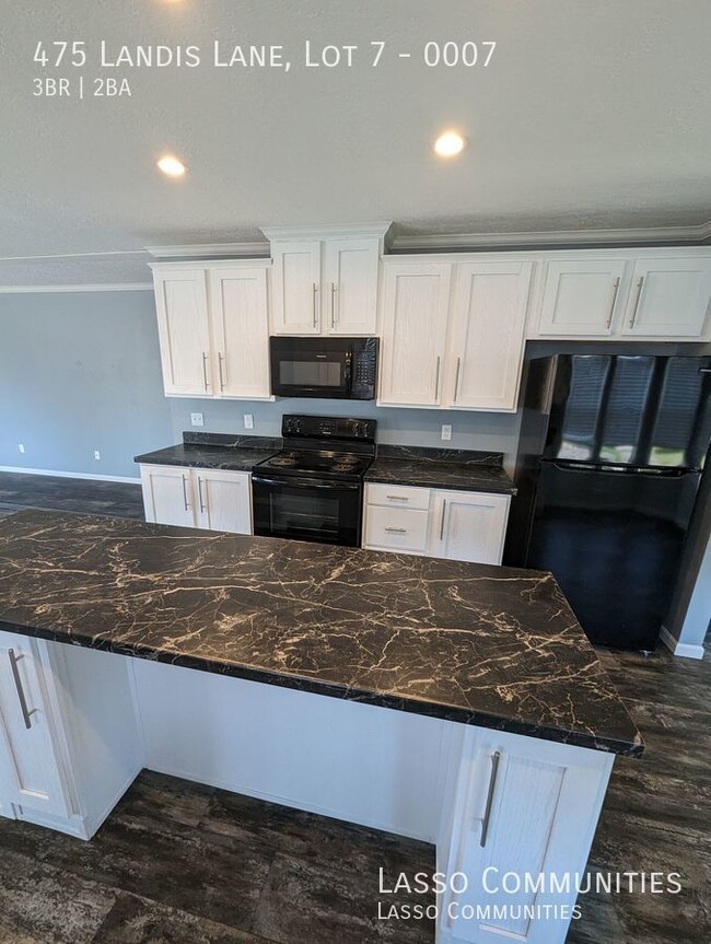 Foto del edificio - 475 Landis Ln