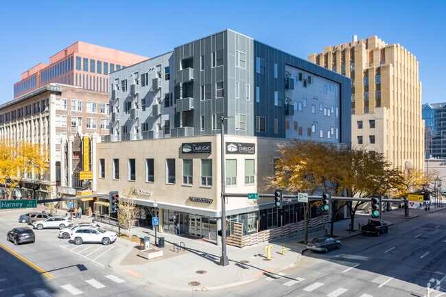 A closer look at Luxurious Penthouse Rentals In Council Bluffs