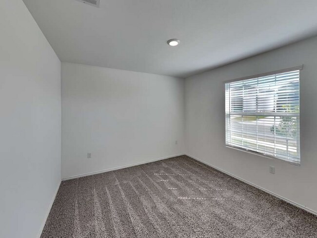 Foto del edificio - 10500 Steinbeck Dr