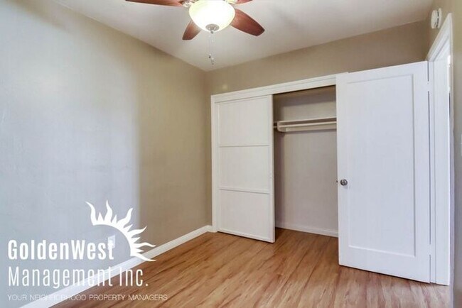 Building Photo - Charming 2Bd 1Ba Duplex in Pacific Beach