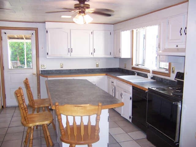 Foto del edificio - 102-106 E Chruch St