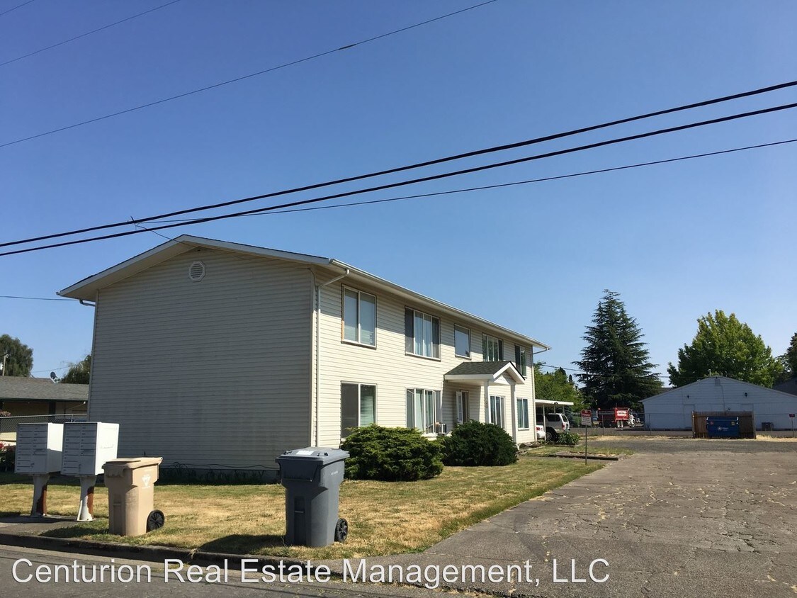 Primary Photo - 910-920 18th Ave SE