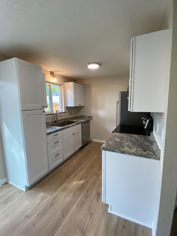 Foto del edificio - 1701 106th St S