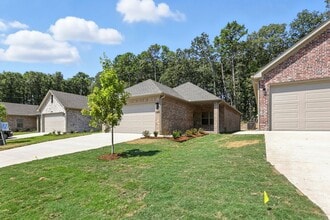 Building Photo - 13410 Teton Dr