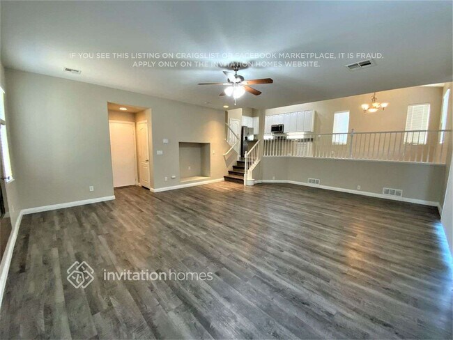 Foto del edificio - 9132 Little Horse Ave