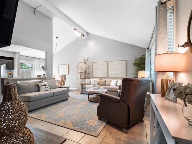 Foto del edificio - 126 Beachwood Ave