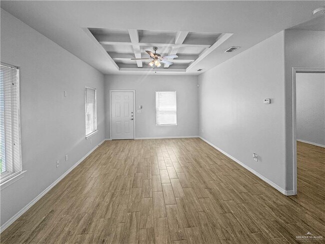 Foto del edificio - 8 Carlisle Ave