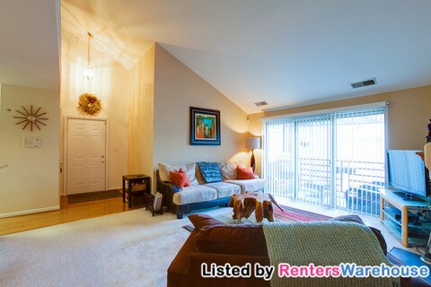 Building Photo - 603 Admiral Dr