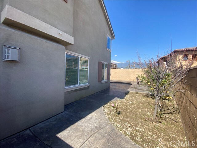 Building Photo - 13290 Winslow Dr