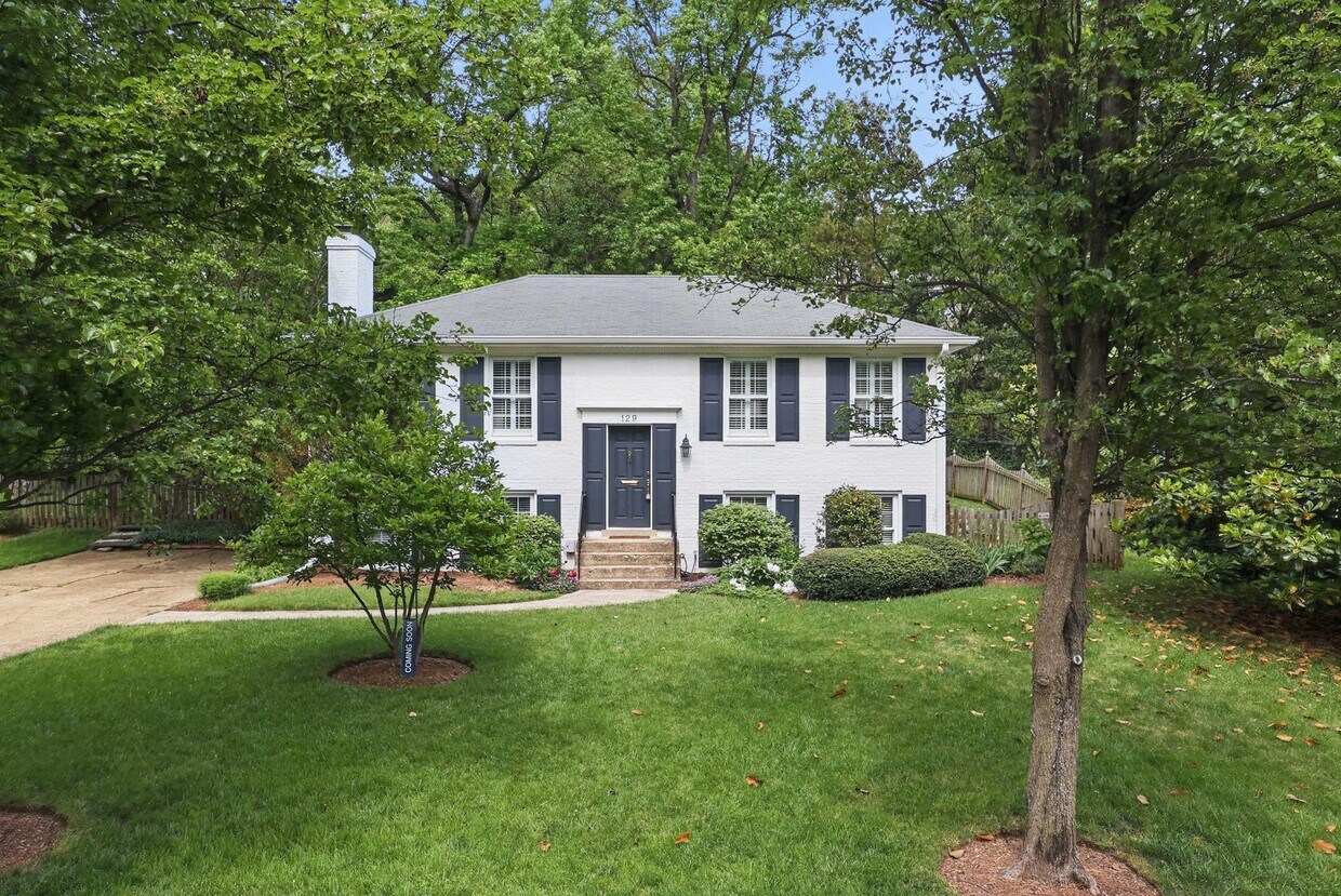 Foto principal - 129 Fort Williams Pkwy
