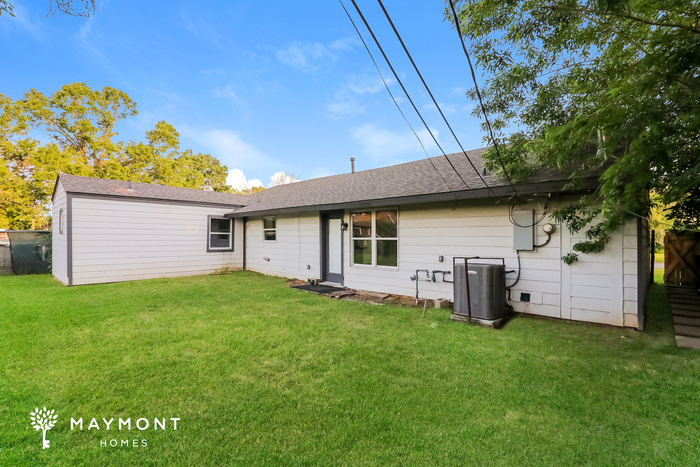 Foto del edificio - 3 Bedroom Home in Houston