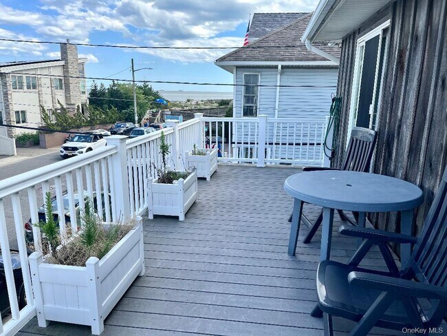 Foto del edificio - 11 Delaware Ave