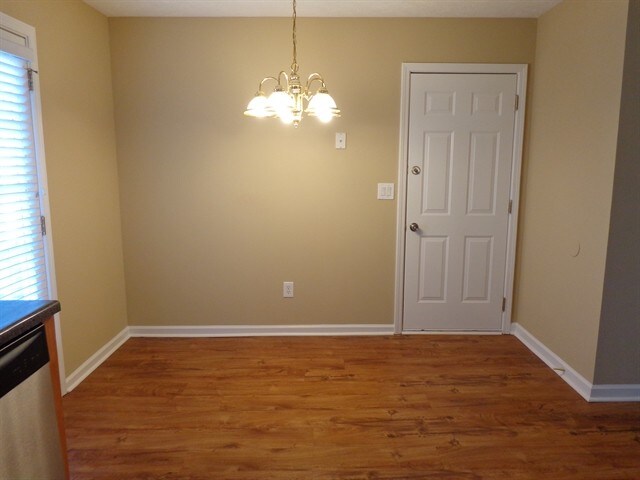 Building Photo - 1655 Harvest Hill