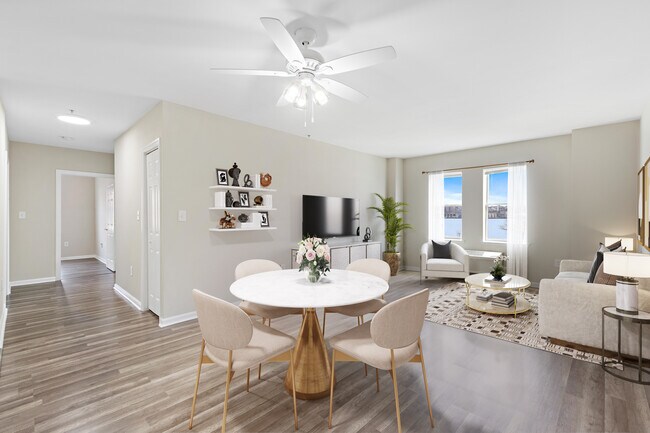 Apartamento de dos habitaciones - Edgewater Towne Center Apartments