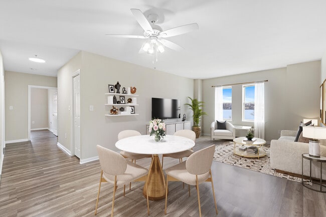 Two-bedroom unit - Edgewater Towne Center Apartments