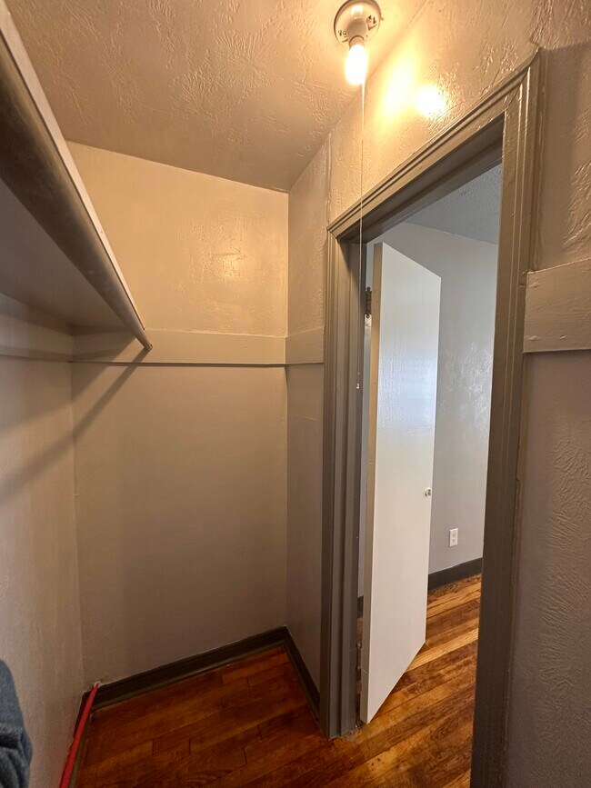 Foto del edificio - 3805 Highland Dr
