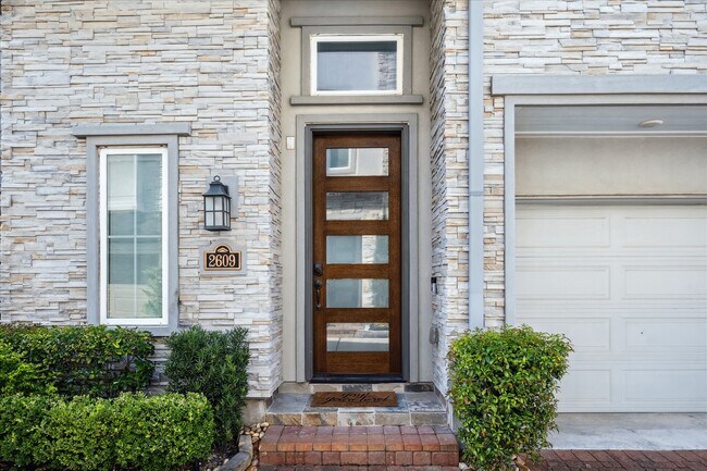 Foto del edificio - 2609 Fountain Key Blvd