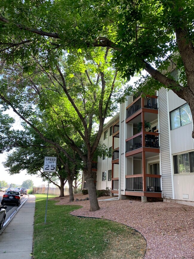 Foto del edificio - 2725 W 86th Ave