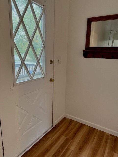 Entrance - 1824 Pershing Pl
