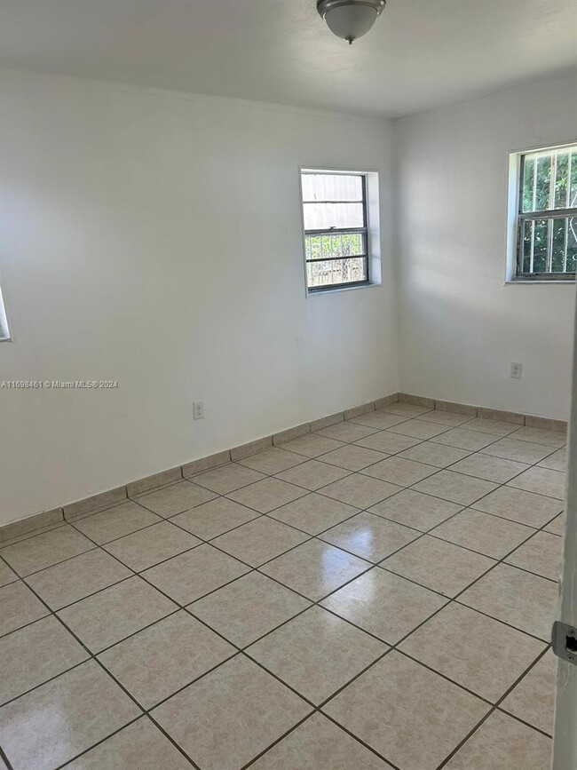 Foto del edificio - 3639 NW 20th Ct