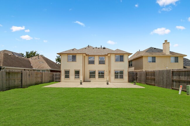 2-story with a lot of natural light from big windows - 22418 Bridgestone Ridge Dr