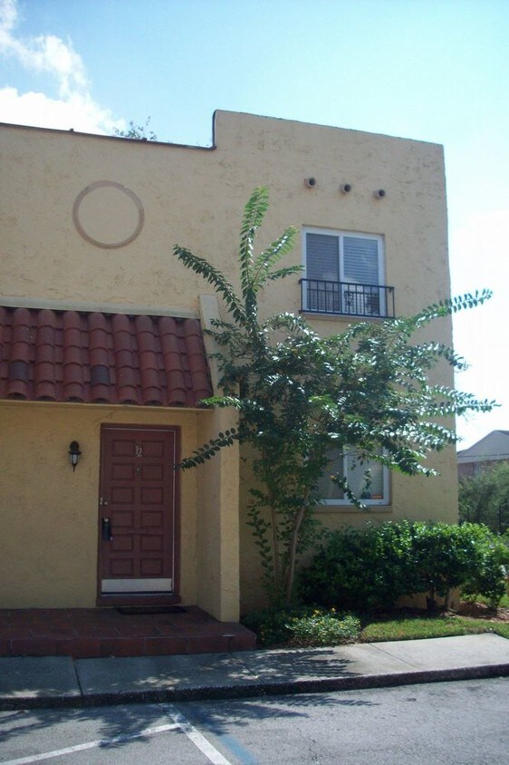 Primary Photo - 3870 Mission Drive Unit 12