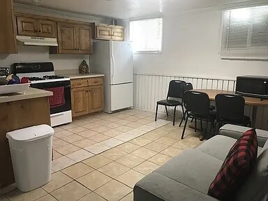 Foto del edificio - 355 E 500 N