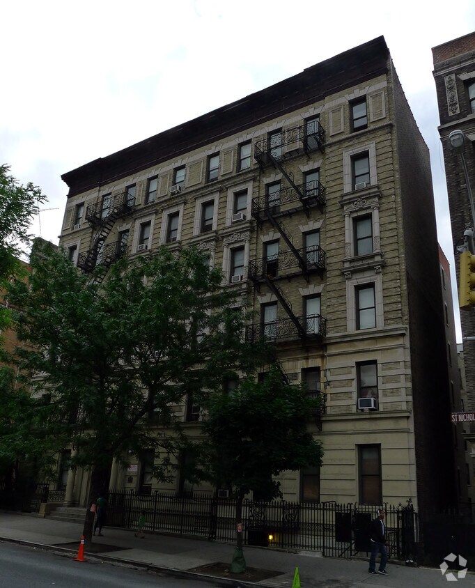 2 San Nicholas Pl - 2 Saint Nicholas Pl
