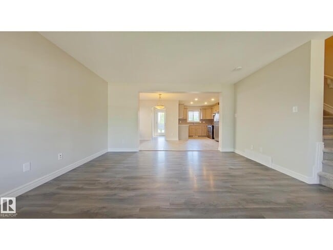 Building Photo - 2913-2915 15 St NW