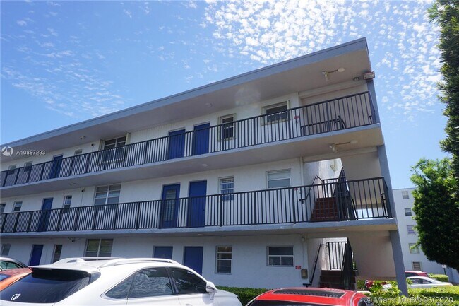 Foto del edificio - 14195 SW 87th St
